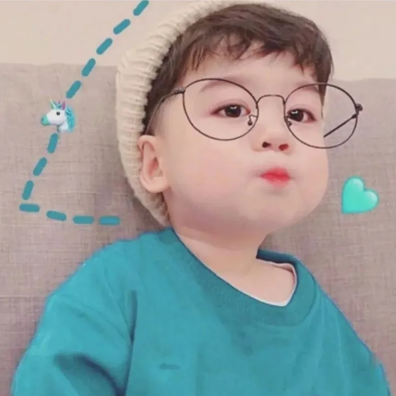 Vịt vàng meme giúp bạn thể hiện sự dễ thương trong dịp lễ Vịt vàng meme giúp bạn thể hiện sự dễ thương trong dịp lễ