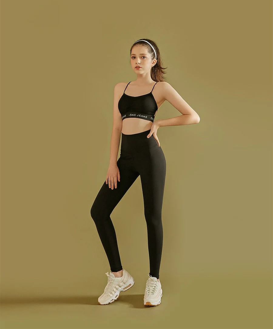 Ảnh gái xinh chụp ảnh giúp bạn ghi lại những khoảnh khắc vui vẻ Ảnh gái xinh chụp ảnh giúp bạn ghi lại những khoảnh khắc vui vẻ
