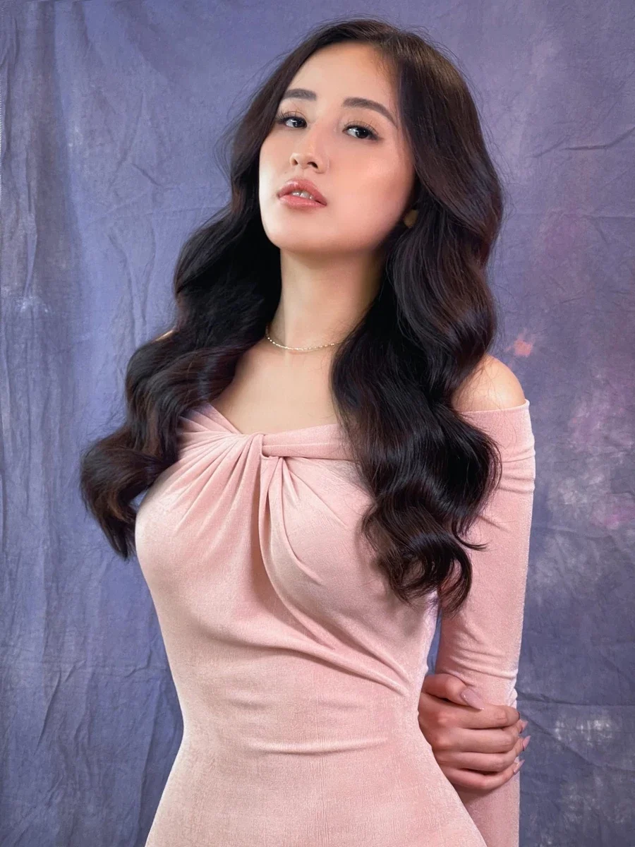 Mai Phương Thúy và Noo Phước Thịnh cùng nhau tham gia nhiều hoạt động Mai Phương Thúy và Noo Phước Thịnh cùng nhau tham gia nhiều hoạt động