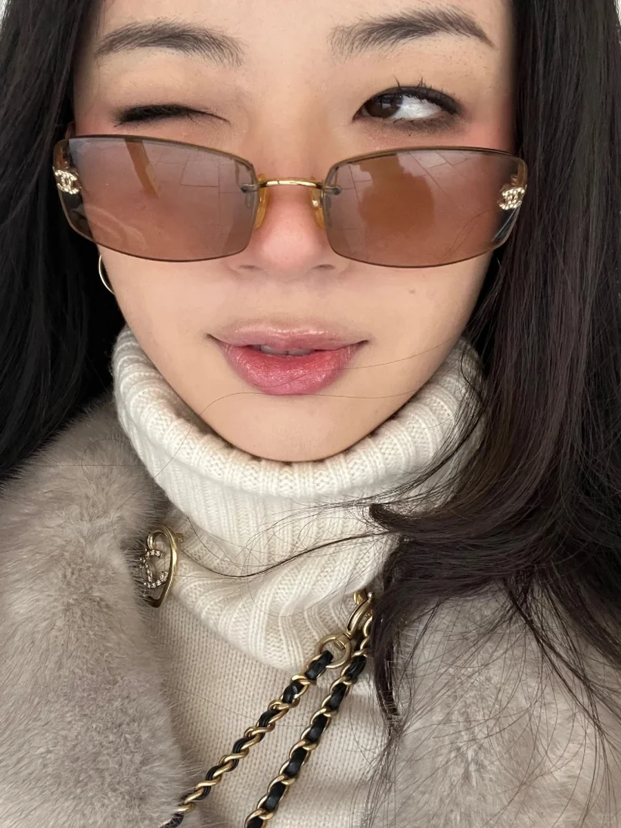 Ảnh gái đẹp đeo khẩu trang giúp bạn thể hiện sự sáng tạo trong không gian mạng Ảnh gái đẹp đeo khẩu trang giúp bạn thể hiện sự sáng tạo trong không gian mạng