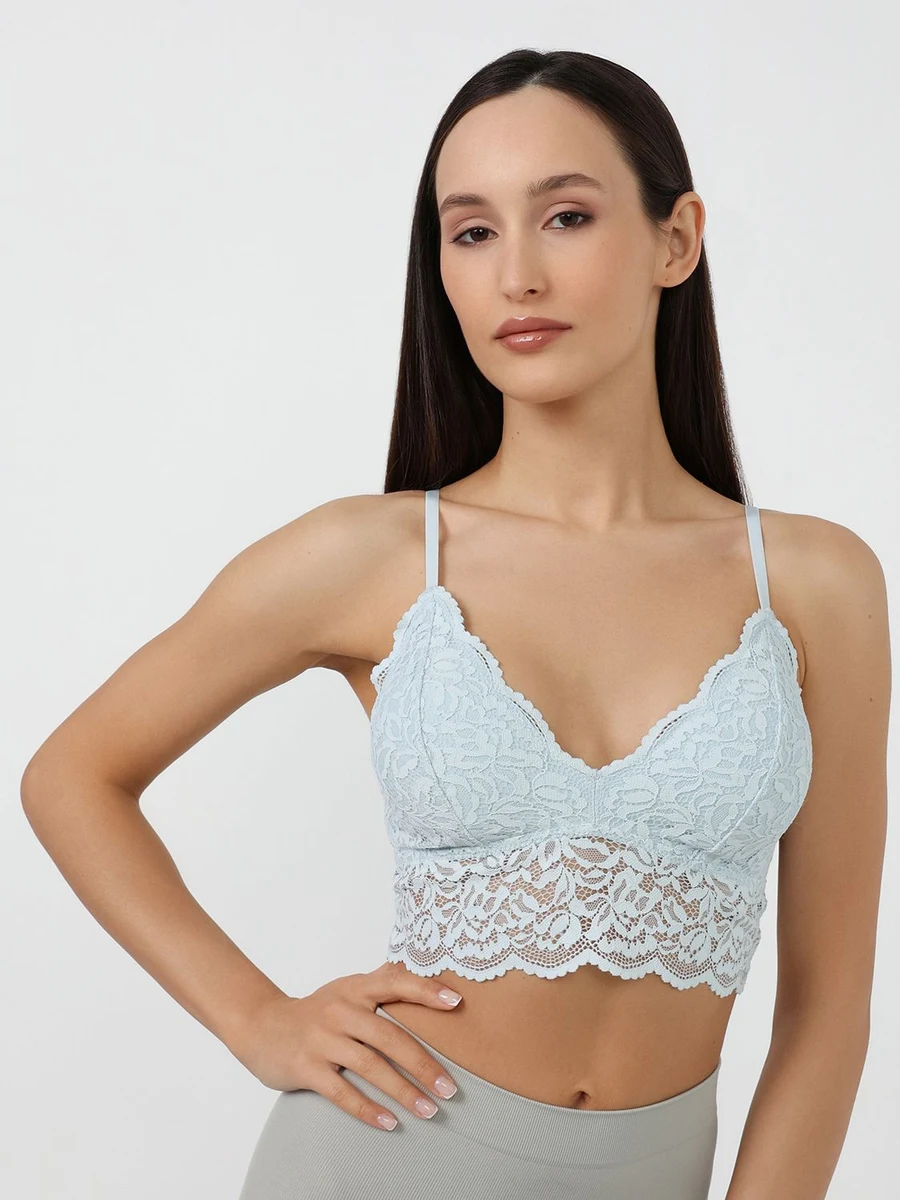 Gái xinh mặc áo dài mang đến vẻ đẹp truyền thống và duyên dáng Gái xinh mặc áo dài mang đến vẻ đẹp truyền thống và duyên dáng