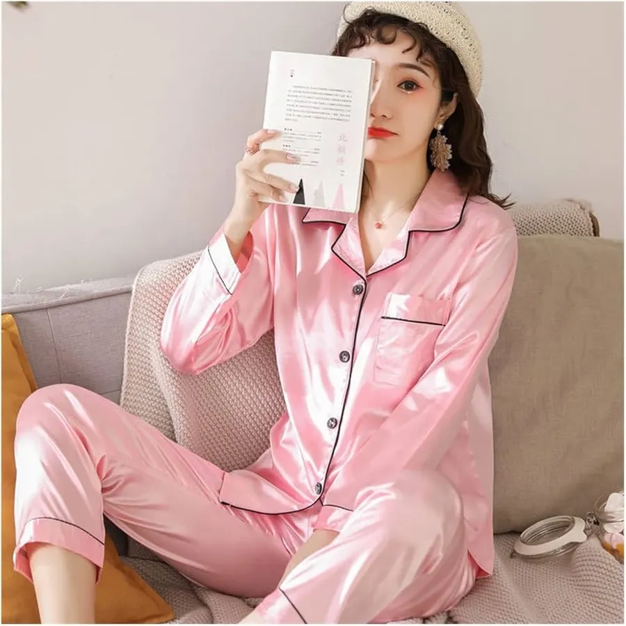 Gái xinh mặc áo ngủ giúp bạn thể hiện sự thoải mái và dễ chịu Gái xinh mặc áo ngủ giúp bạn thể hiện sự thoải mái và dễ chịu