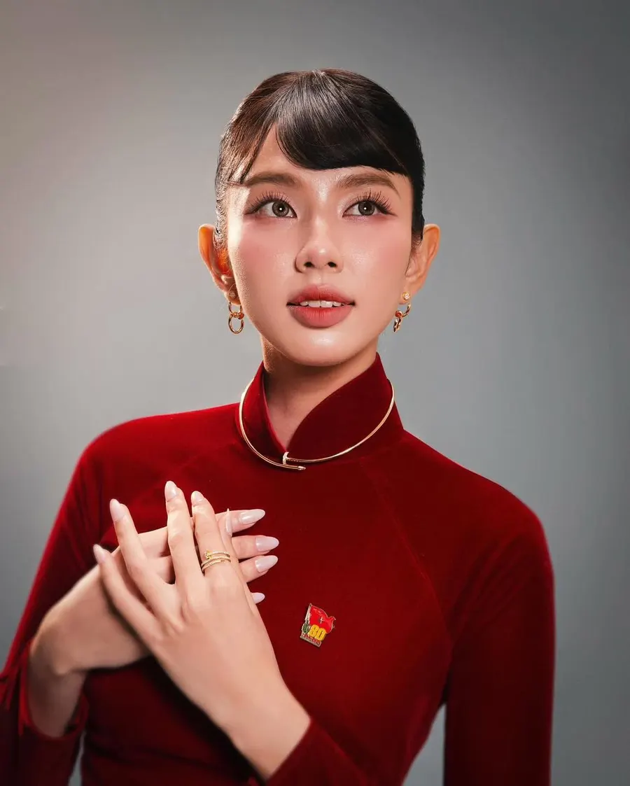 Hoa hậu Nguyễn Thùy Tiên là biểu tượng của sắc đẹp và trí tuệ Hoa hậu Nguyễn Thùy Tiên là biểu tượng của sắc đẹp và trí tuệ