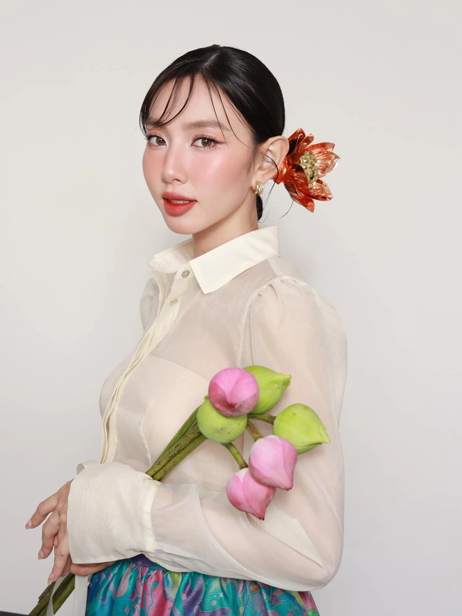 Hoa hậu Nguyễn Thức Thủy Tiên là biểu tượng của sắc đẹp và trí tuệ Hoa hậu Nguyễn Thức Thủy Tiên là biểu tượng của sắc đẹp và trí tuệ