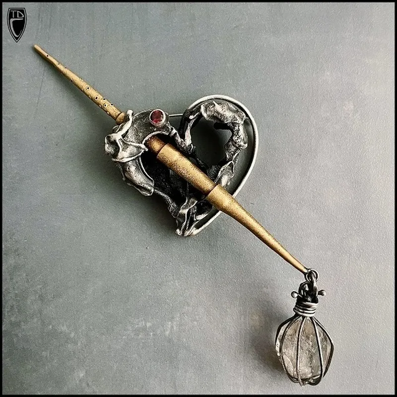 Hình trái tim đỏ nền đen tạo nên sự nổi bật và cuốn hút