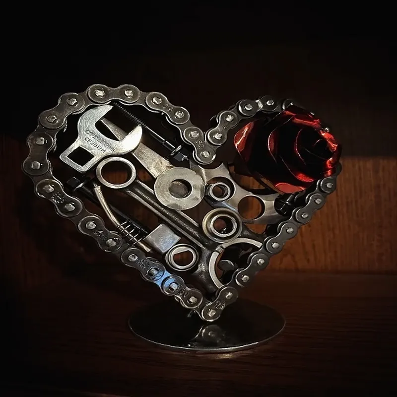 Ảnh trái tim nền đen mang đến sự nổi bật và cuốn hút