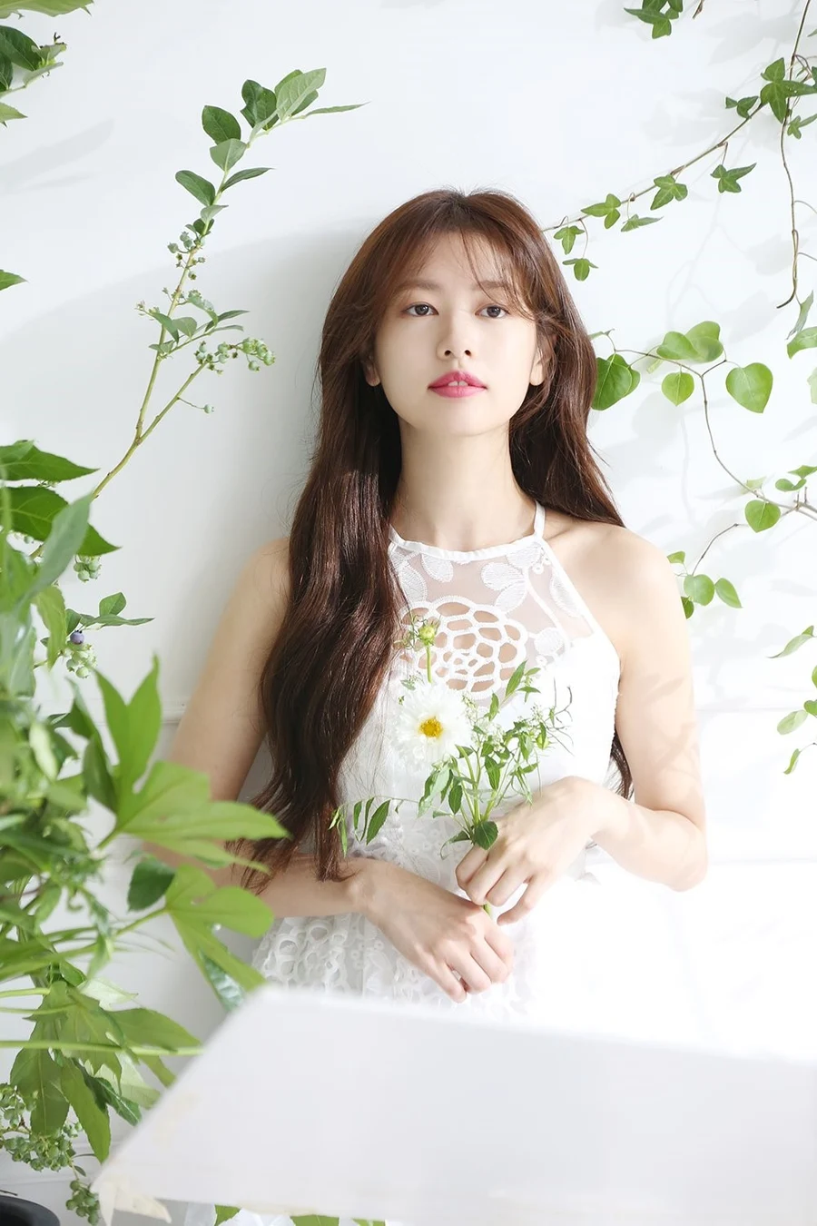 Hình hoạt hình cô gái buồn dễ thương khiến mọi người cảm thấy thích thú Hình hoạt hình cô gái buồn dễ thương khiến mọi người cảm thấy thích thú