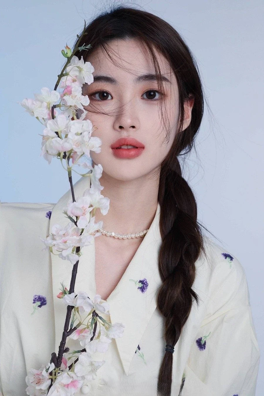 Hình nền cô gái buồn mang đến sự đồng cảm cho những ai yêu thích nghệ thuật Hình nền cô gái buồn mang đến sự đồng cảm cho những ai yêu thích nghệ thuật