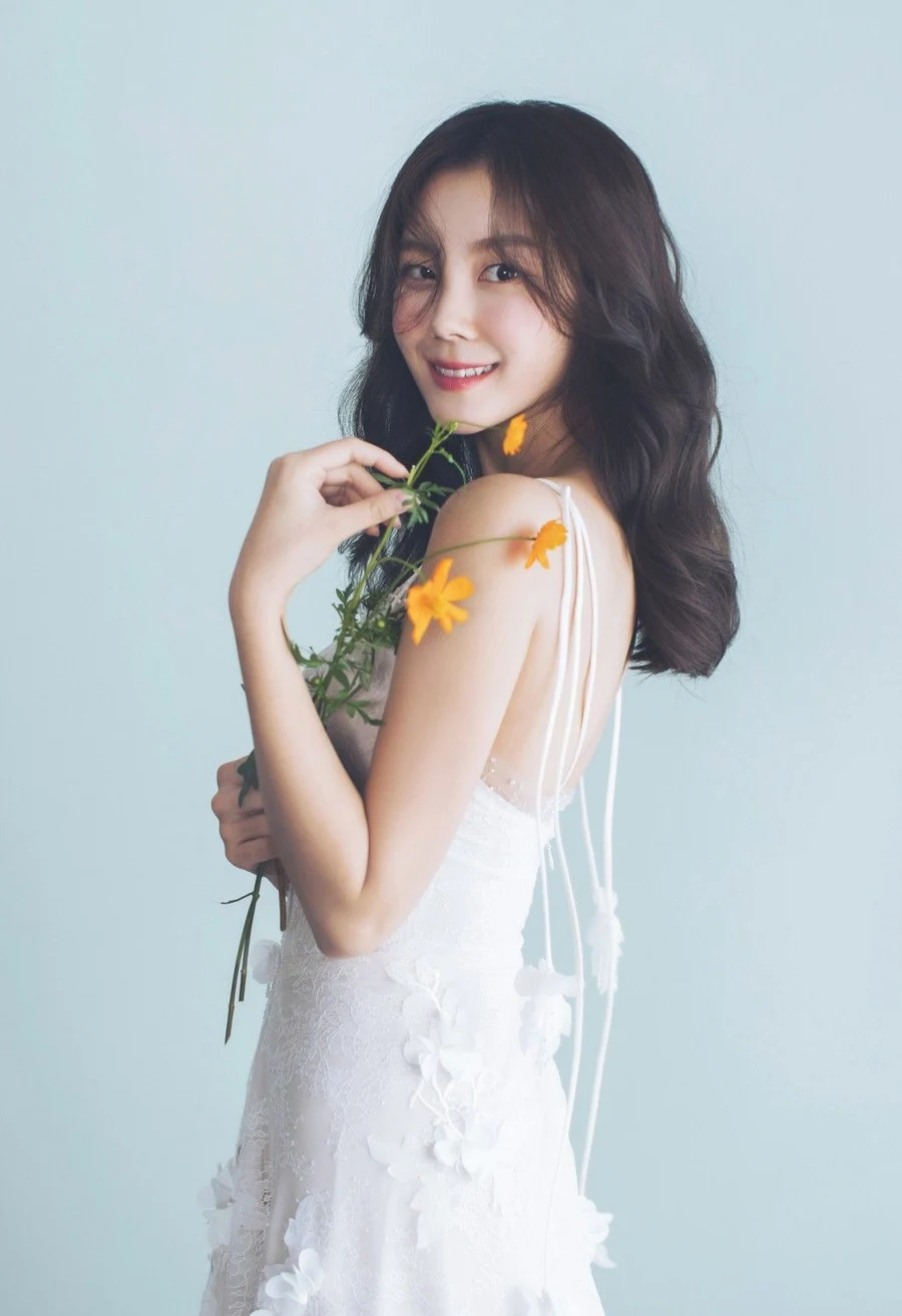 Hình tâm trạng buồn con gái giúp bạn thể hiện cảm xúc một cách chân thật Hình tâm trạng buồn con gái giúp bạn thể hiện cảm xúc một cách chân thật