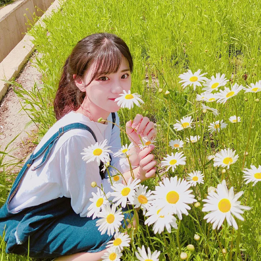 Gái xinh hình nền giúp bạn tạo không gian làm việc thú vị Gái xinh hình nền giúp bạn tạo không gian làm việc thú vị