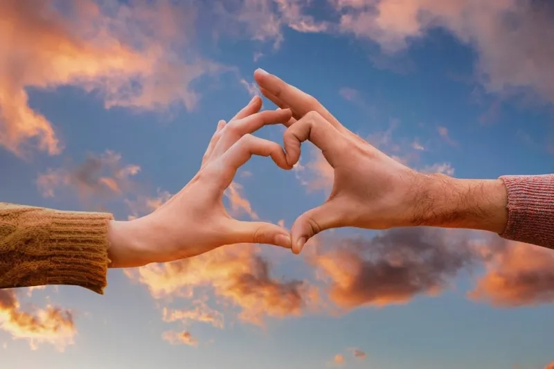 Hình trái tim đôi đẹp thể hiện tình yêu chân thành Hình trái tim đôi đẹp thể hiện tình yêu chân thành