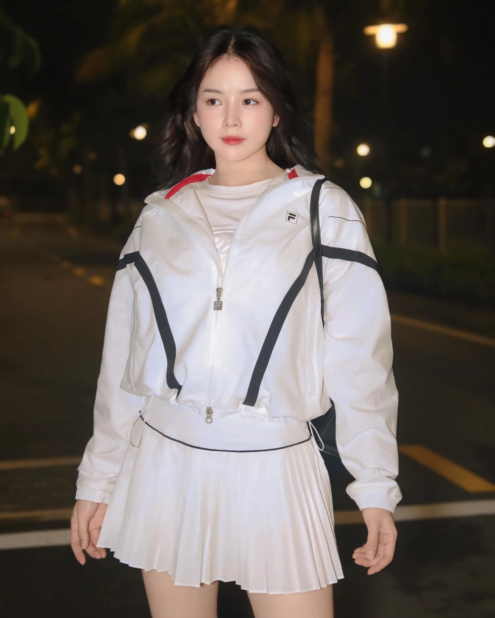 Loạt ảnh hậu trường dj mie đóng phim quỷ cẩu gây chú ý