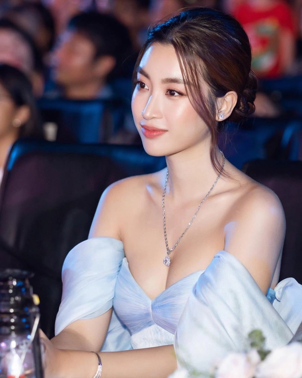Khó quên với ca sĩ Mỹ Linh giọng ca để đời truyền cảm