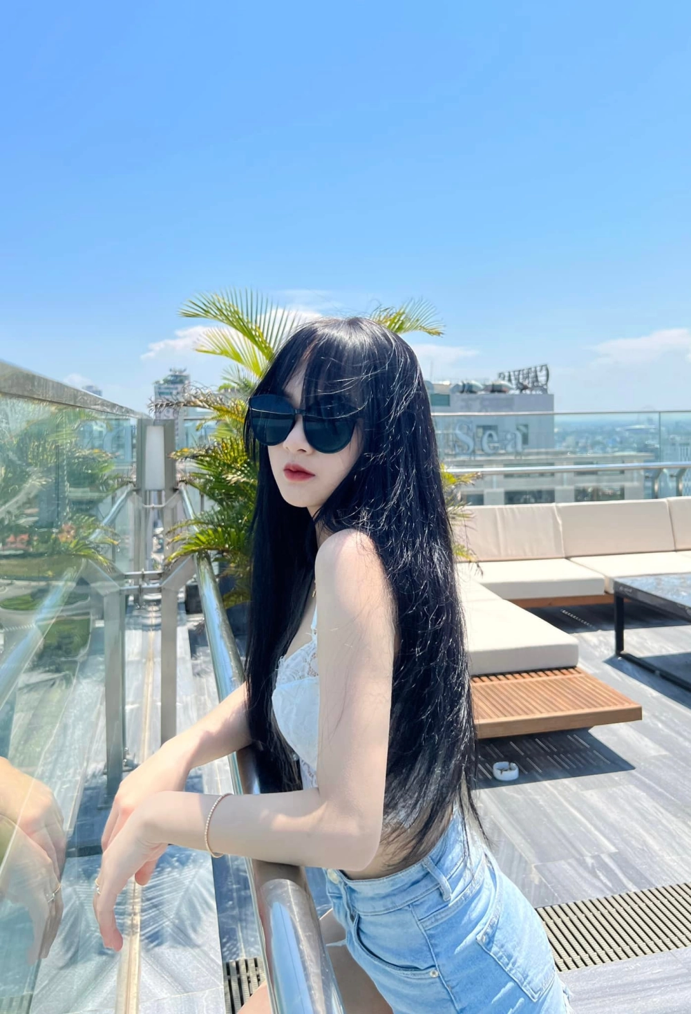 Cư dân mạng tò mò Gấm kami là ai mà hot đến vậy