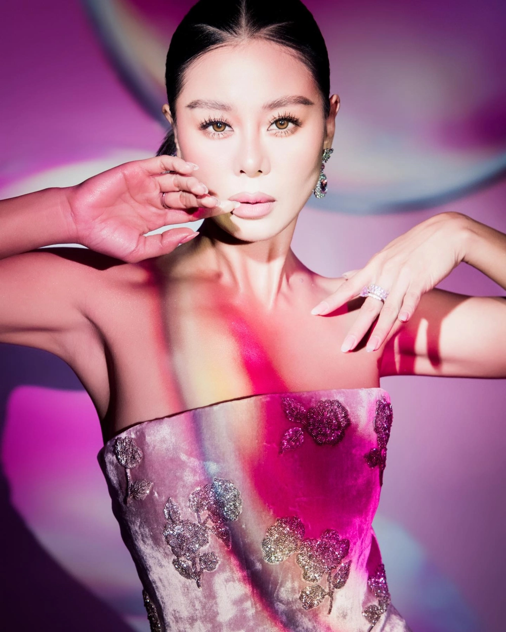 Tâm điểm bàn tán từ vụ tiểu tam Nam Thư gây tranh cãi