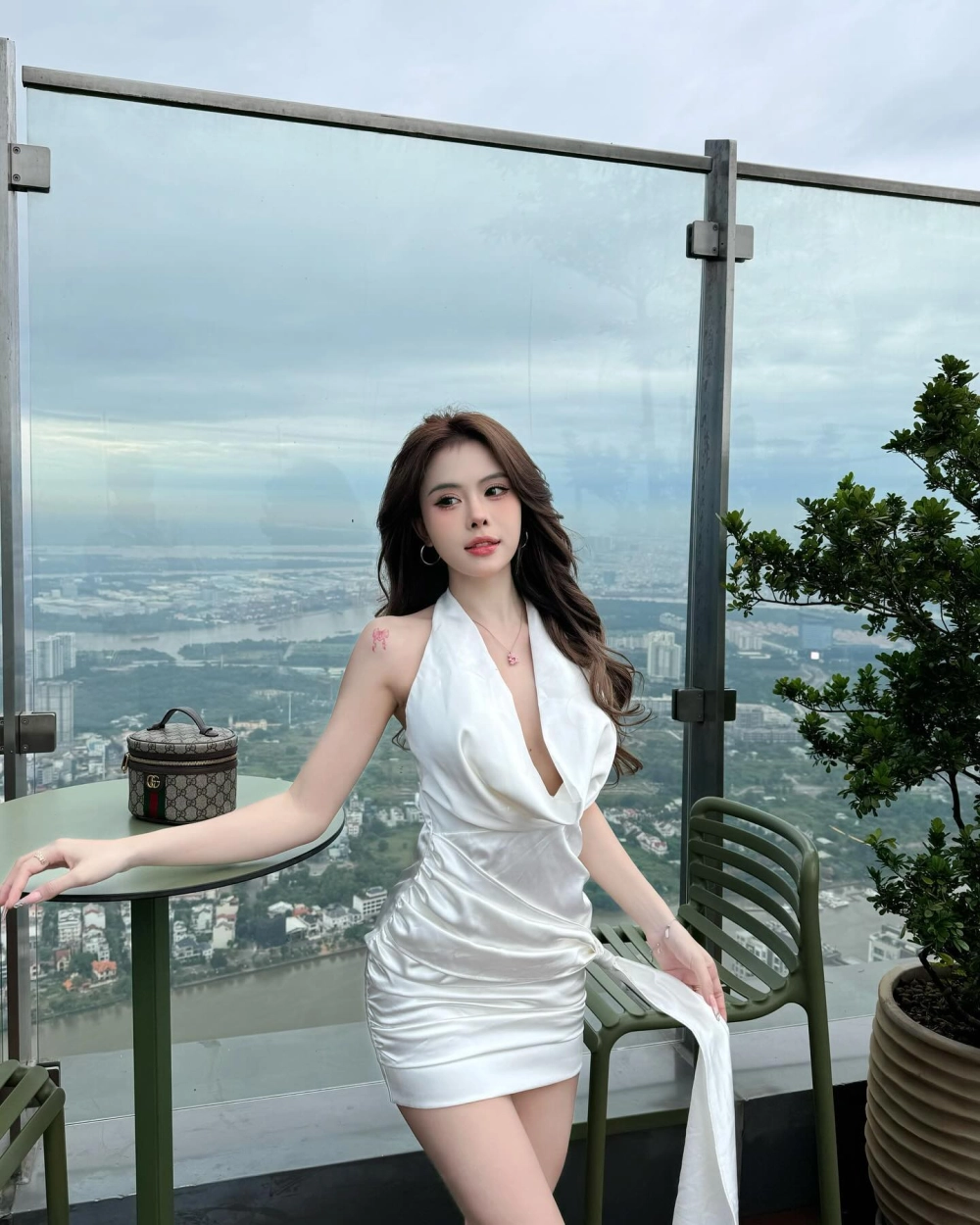Thông tin đầy đủ về Nguyễn Thị Ngân Hà được dân mạng truy lùng