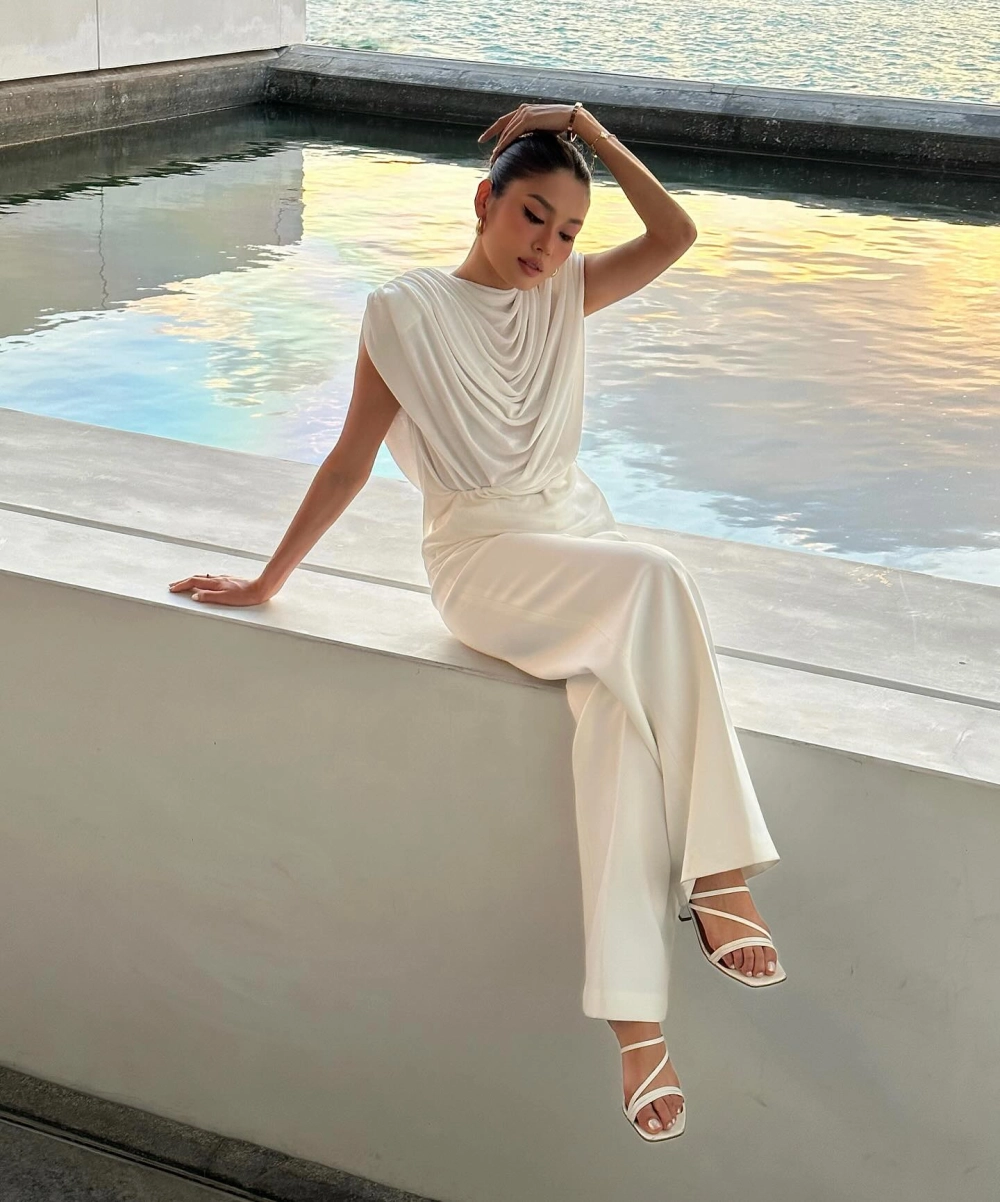 Bộ ảnh nóng bỏng của Thảo Nhi Lê đảo thiên đường gây sốt mạng