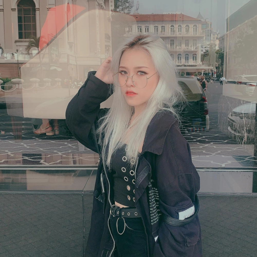 Khoảnh khắc đời thường cùng gia đình Trà Đặng cực dễ thương