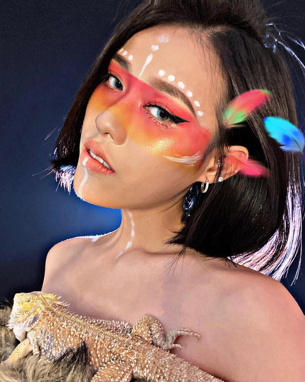 Clip vui nhộn về Trà Đặng đi đẻ khiến cộng đồng dậy sóng