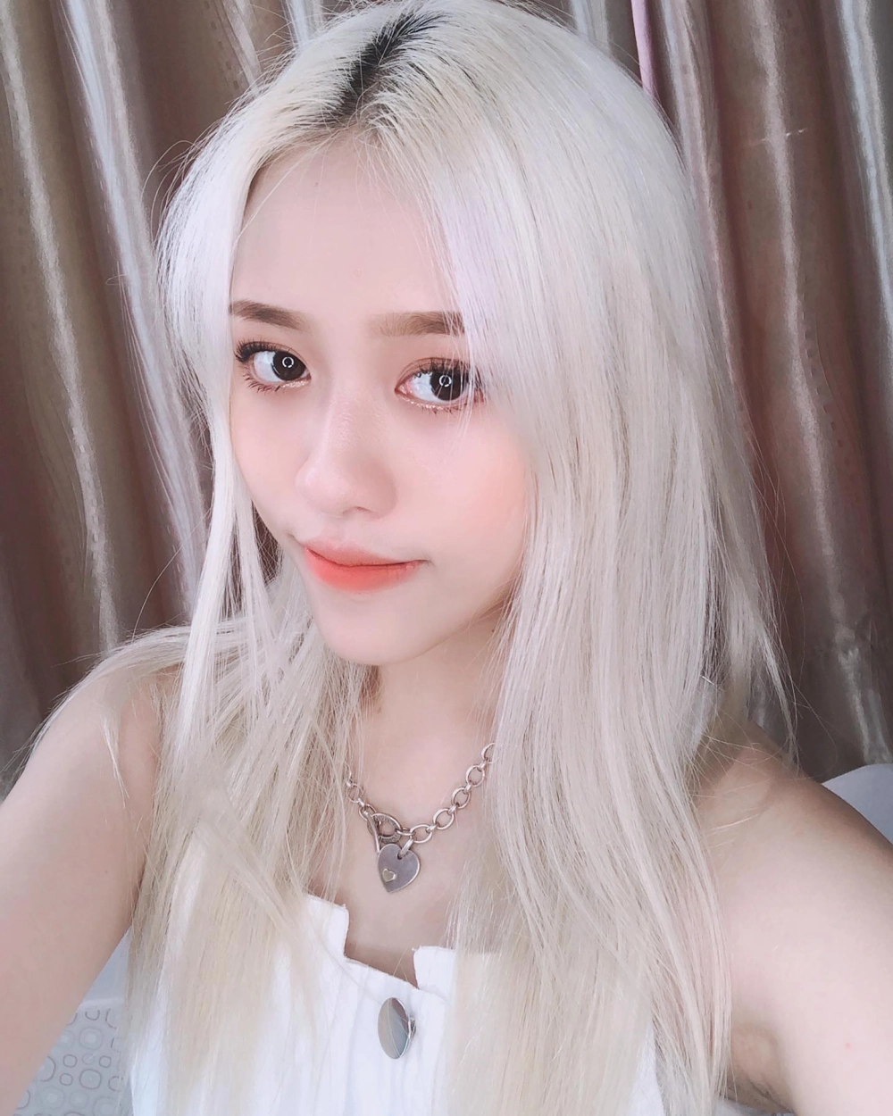 Cùng ngắm bộ ảnh cực hot của Trà Đặng tiktoker