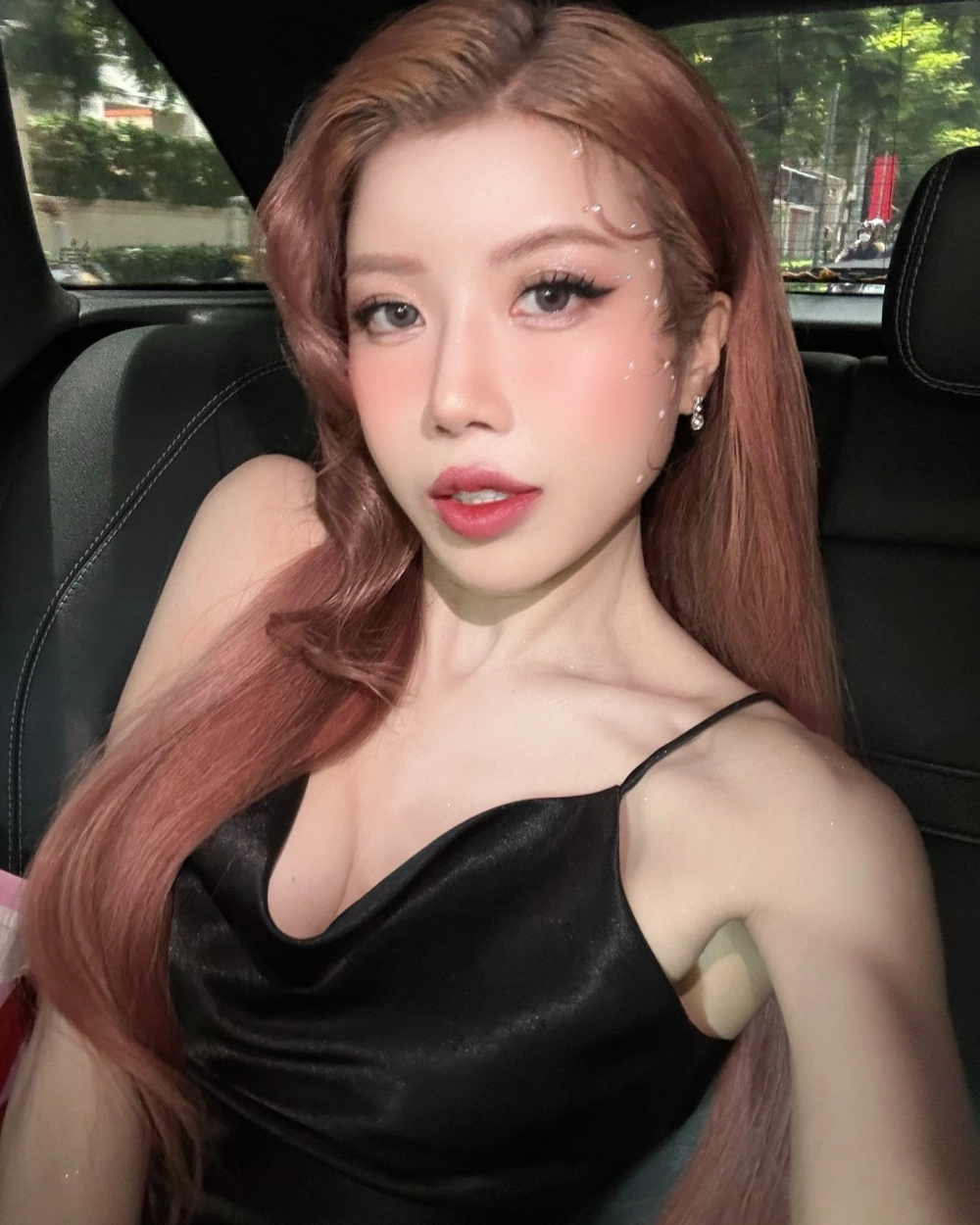 Trang Pháp MV mới nhất được đầu tư kỹ lưỡng về hình ảnh và âm thanh