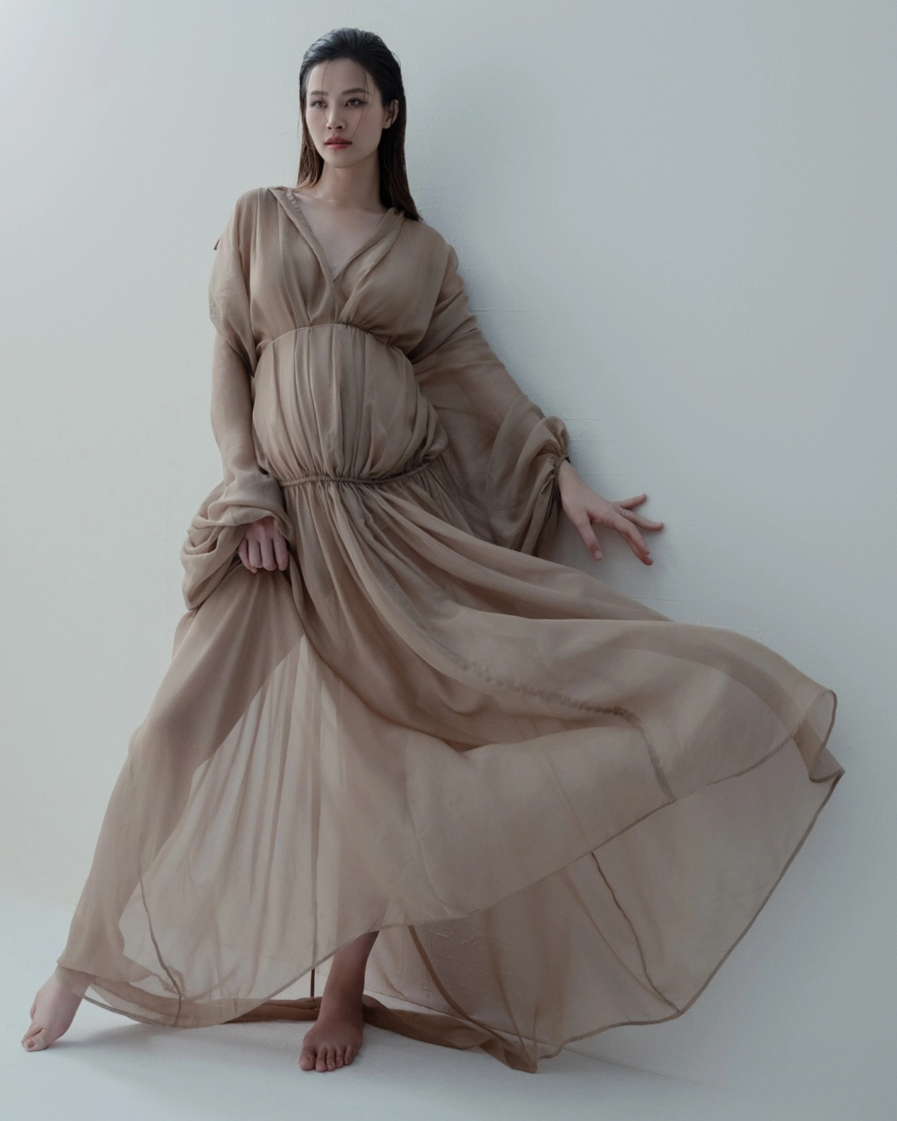 Hành trình ca sĩ Đông Nhi từ tuổi teen đến ngôi sao