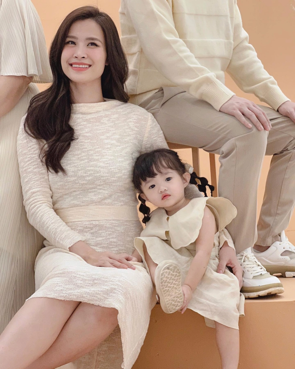 Lời bài hát Đông Nhi ngọt ngào khiến fan say mê