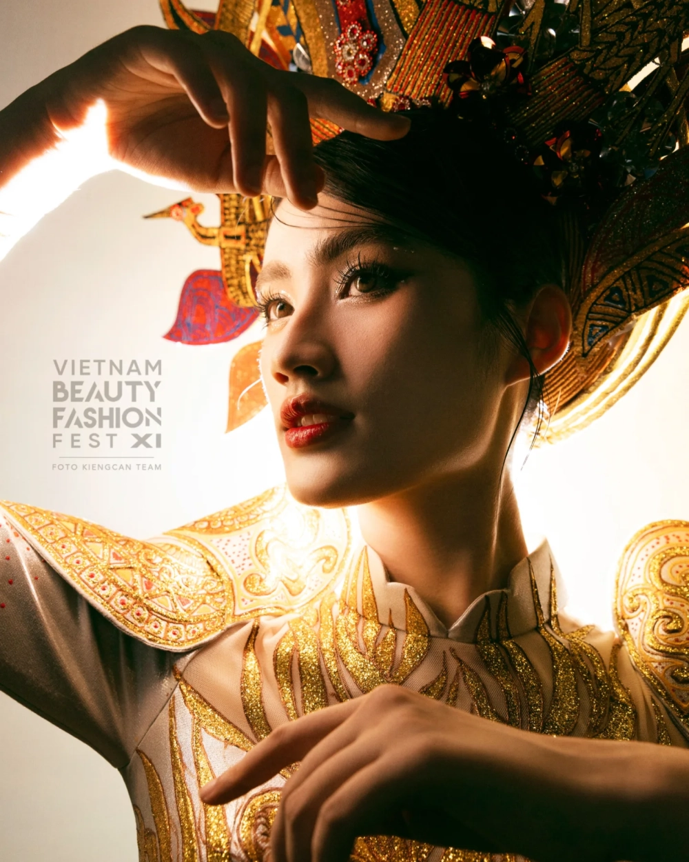 Gái xinh trên Instagram luôn biết tạo điểm nhấn