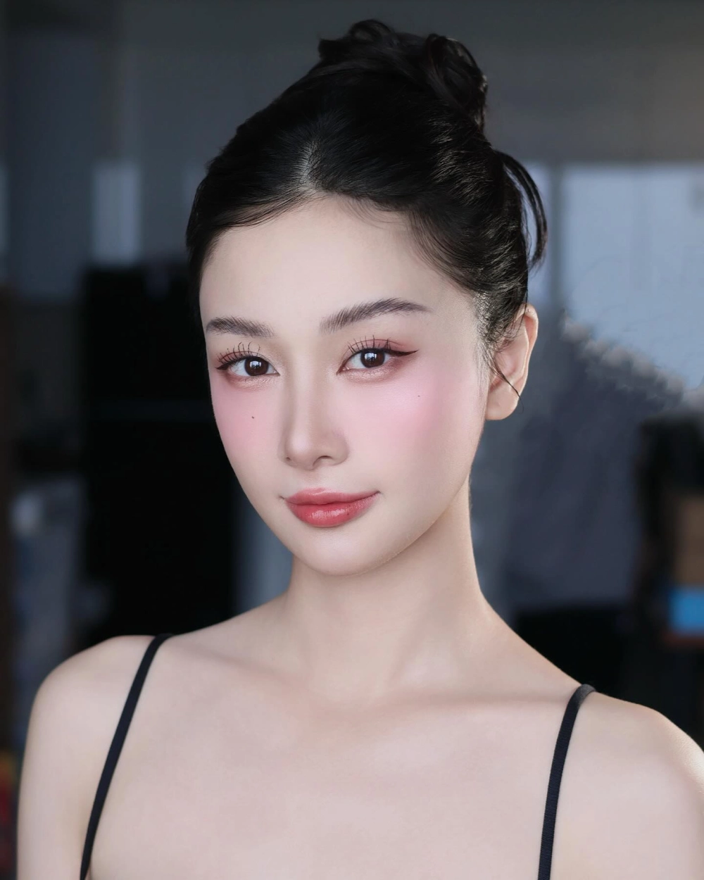 Gợi ý gai xinh cute với nụ cười tỏa nắng hút mắt