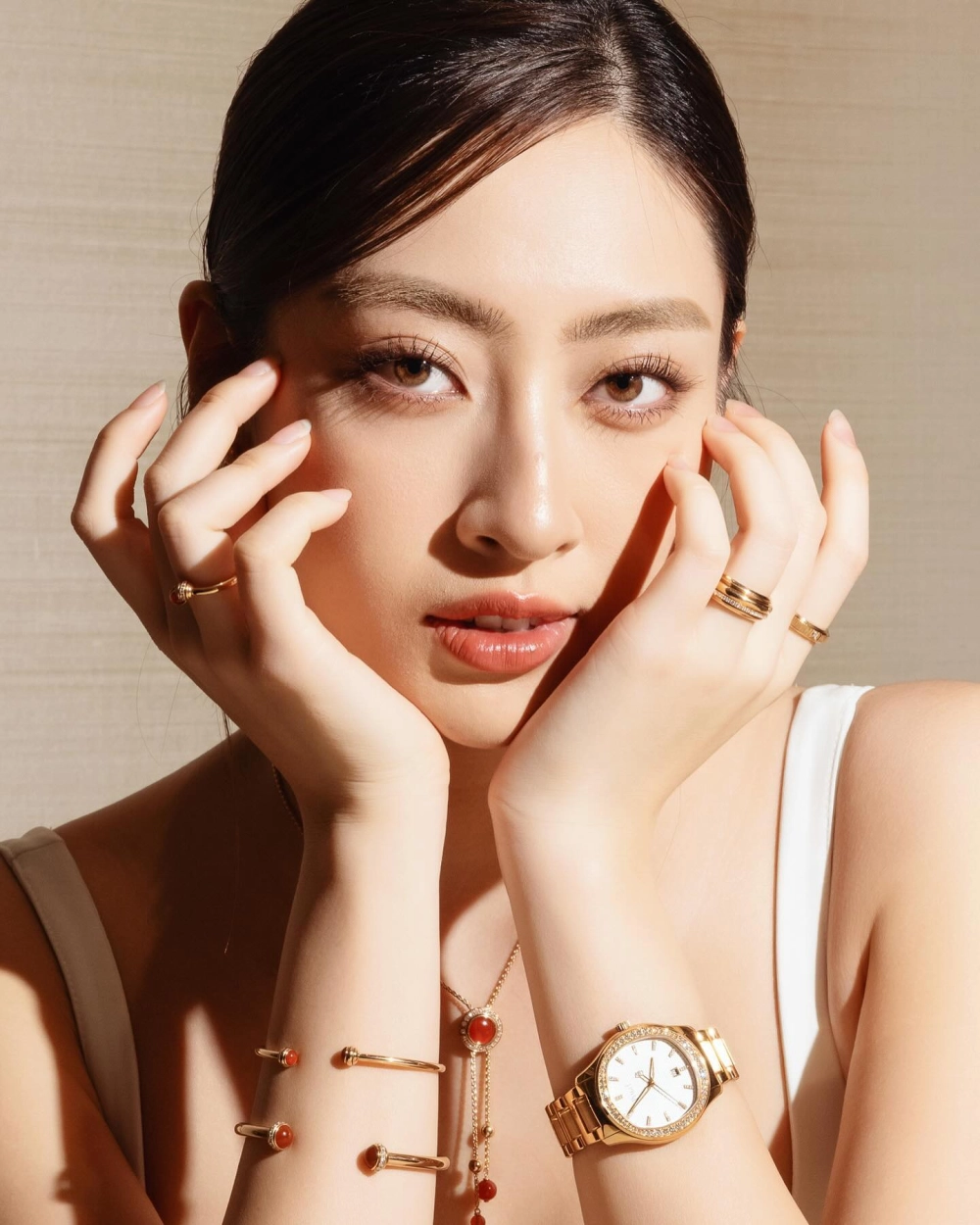 Gái xinh cute TikTok đáng yêu và đầy sức sống