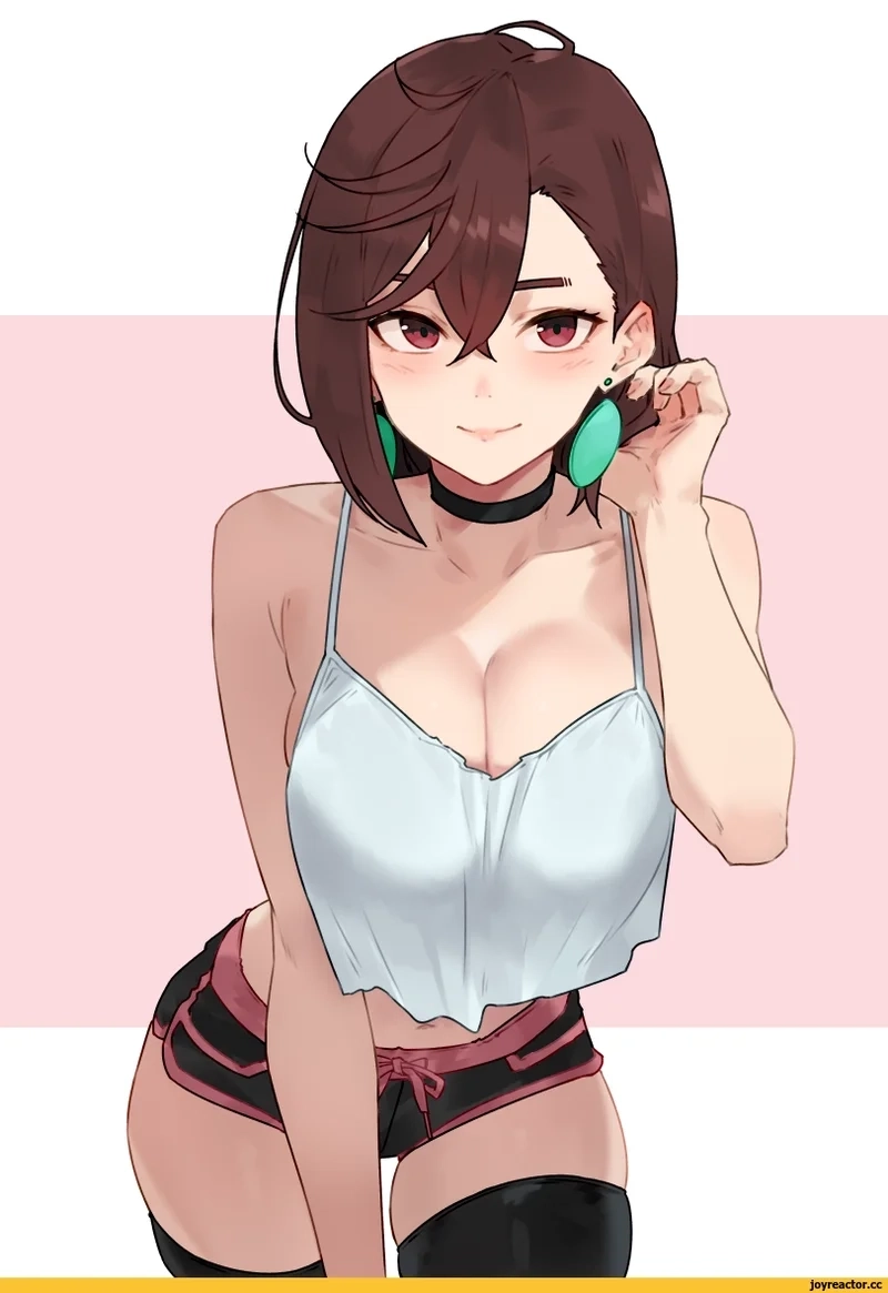 Momo Ayase manga là nhân vật trung tâm trong hành trình kỳ quái