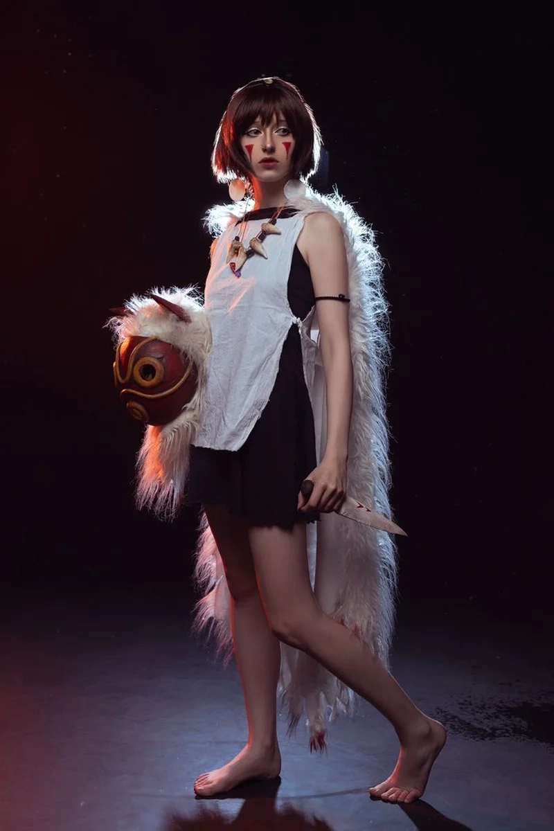 Mononoke princess cosplay ghi dấu ấn với nét đẹp và thần thái đặc trưng