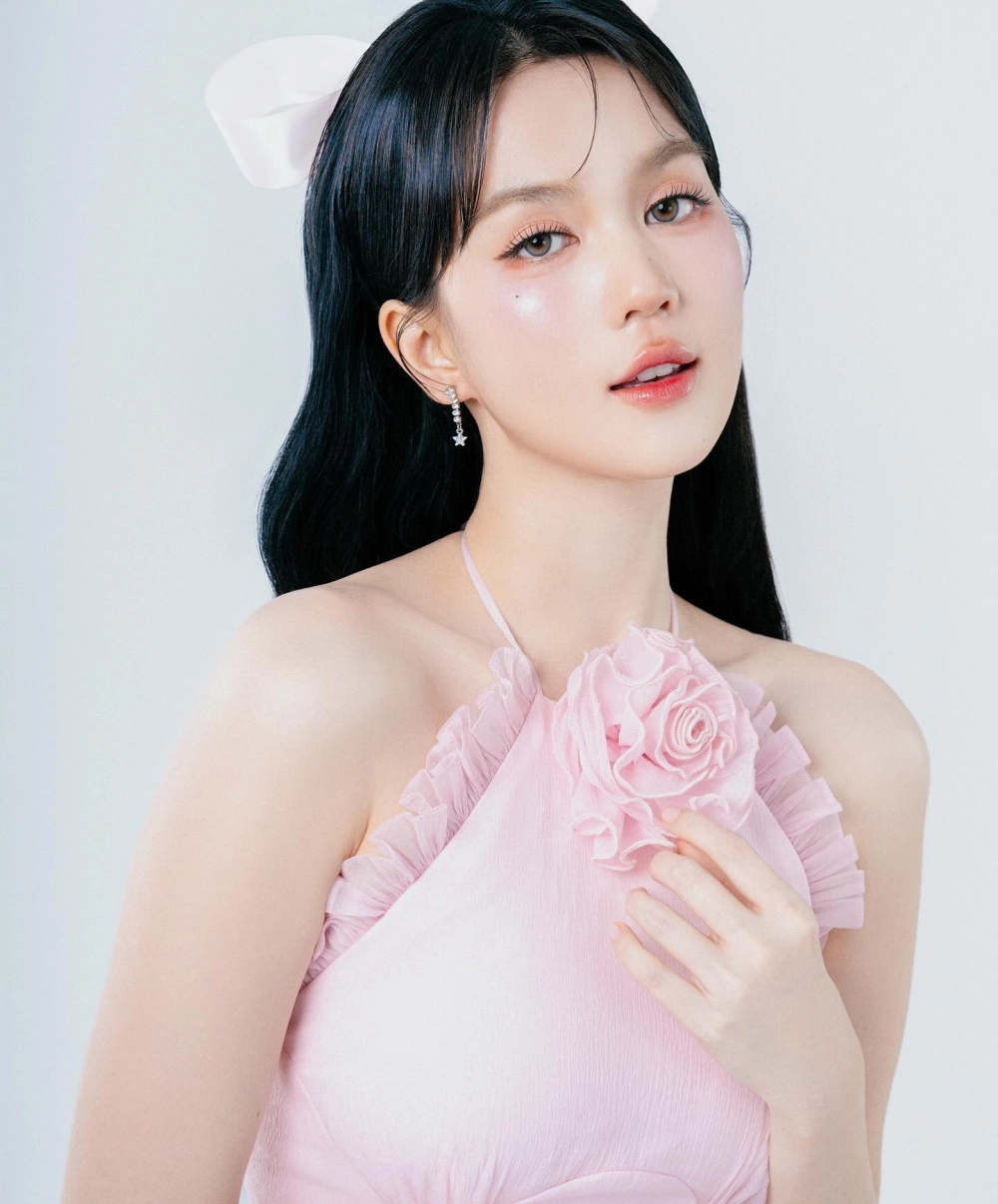 Gái xinh FB dễ thương, nhẹ nhàng và đầy cá tính