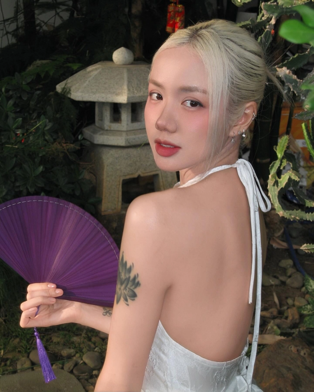 Gợi ý ảnh gái xinh chụp dáng thần thái đỉnh cao