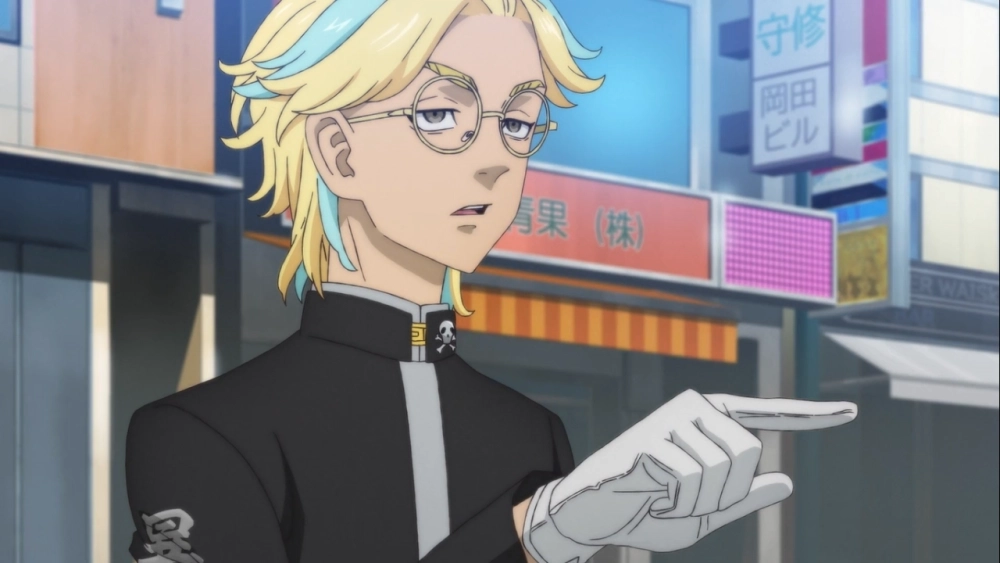 Rindou Haitani với vẻ ngoài lạnh lùng và phong cách độc đáo