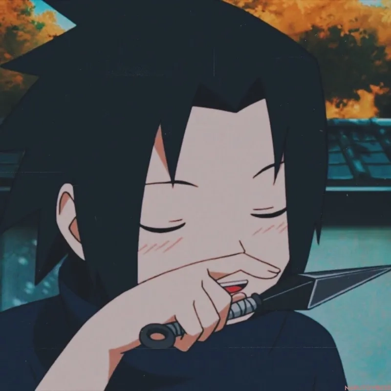 Sasuke hồi nhỏ với nét hồn nhiên và đáng yêu được nhiều fan yêu thích