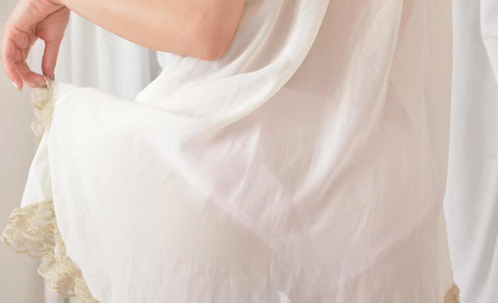 Vẻ đẹp nóng bỏng của Anna Kami khiến tim tan chảy