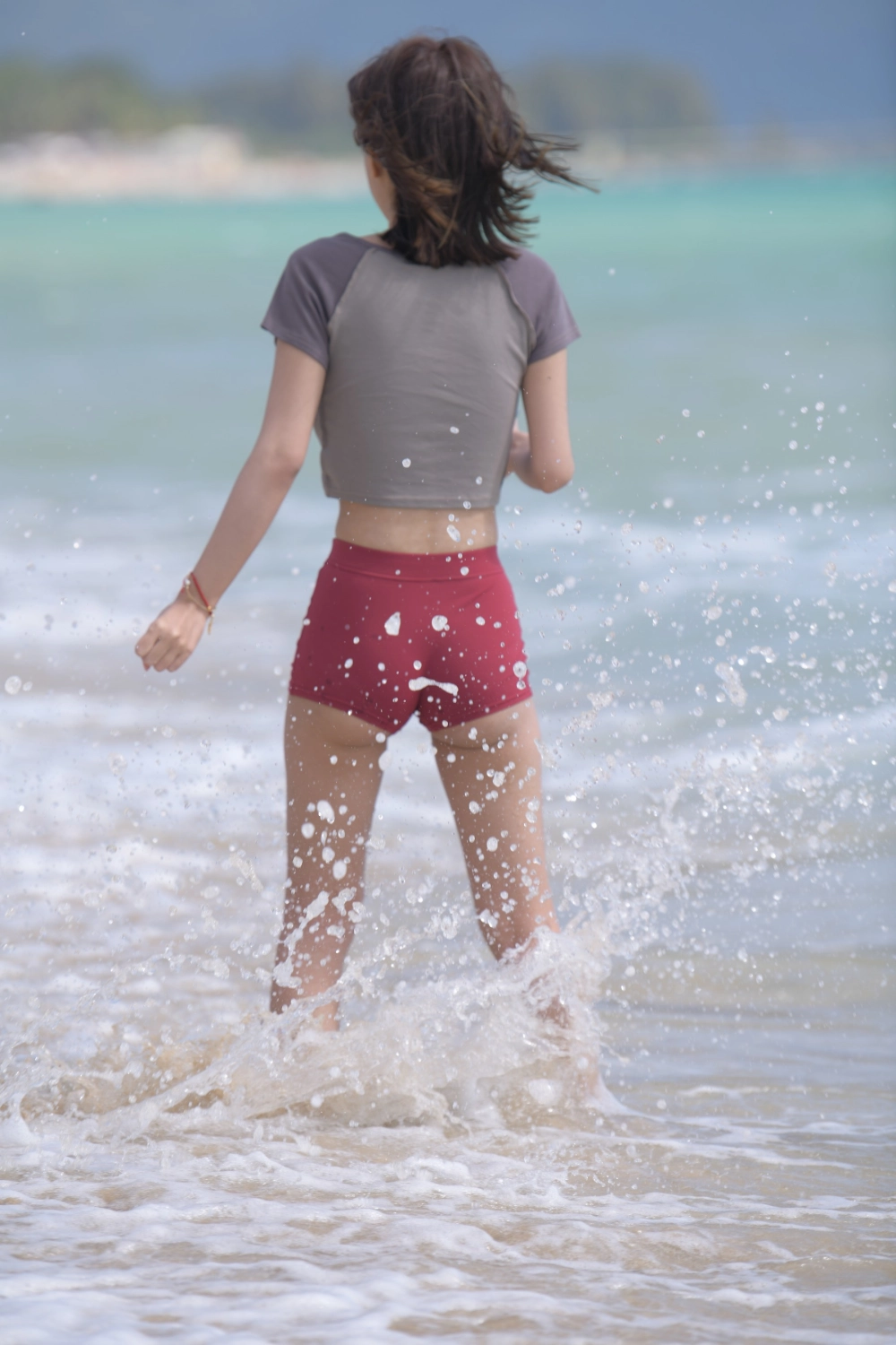 Vẻ đẹp nóng bỏng của Anonymous khiến tim loạn nhịp