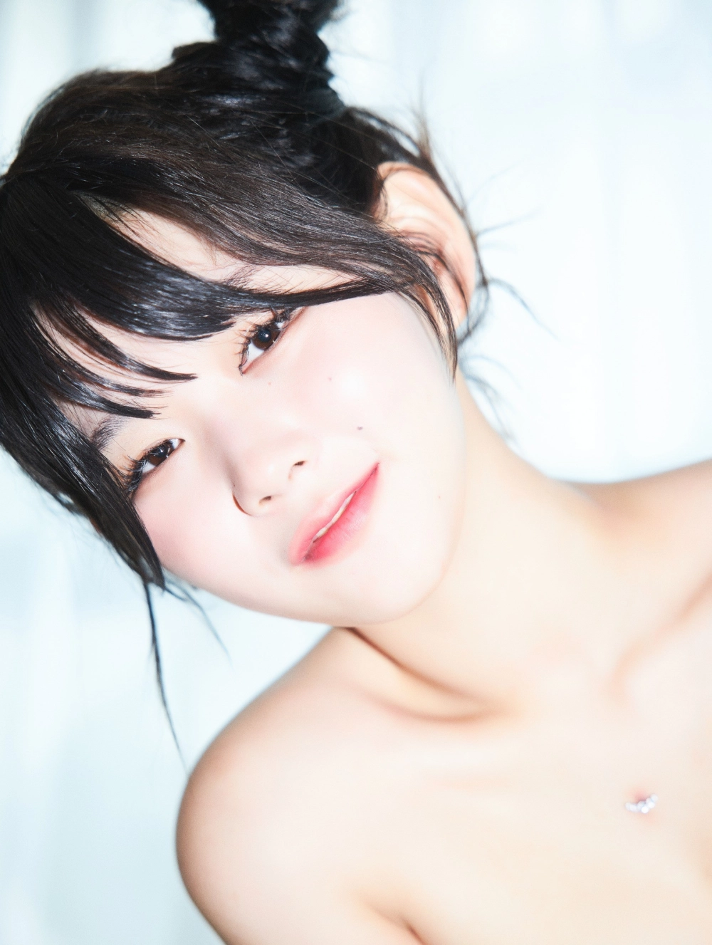 Aunt sexy tinh tế trong từng chi tiết và biểu cảm