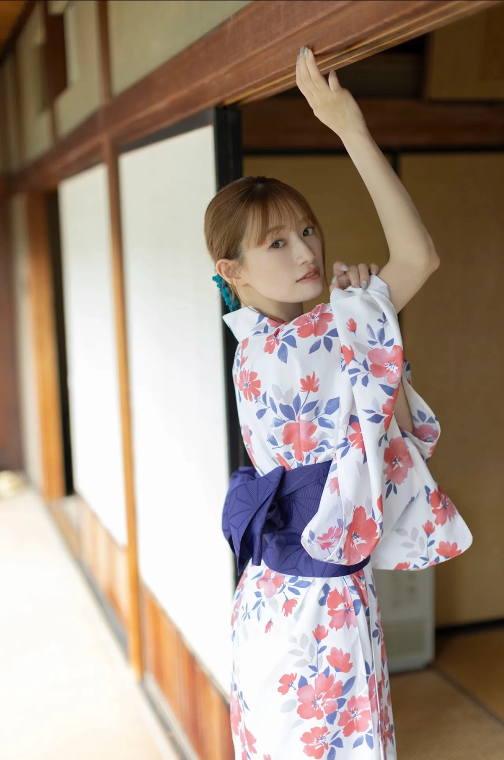 Kana Nakada quyến rũ với ánh mắt cuốn hút khó cưỡng