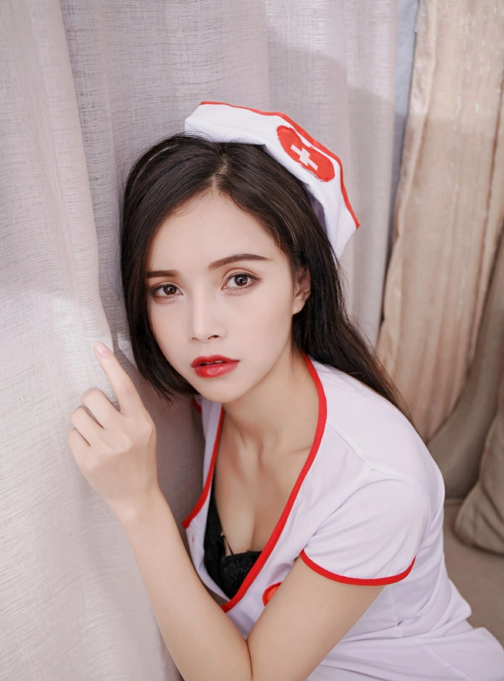 Koba khiến trái tim người hâm mộ tan chảy trong từng khoảnh khắc