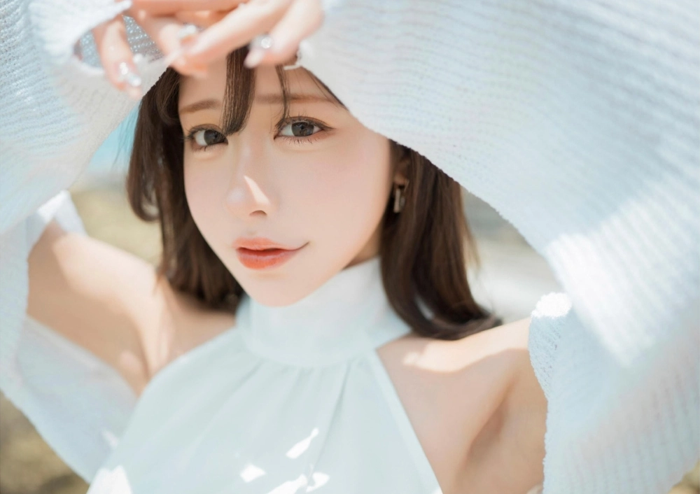 Mai Shirata thu hút mọi ánh nhìn với vẻ đẹp sexy rực lửa