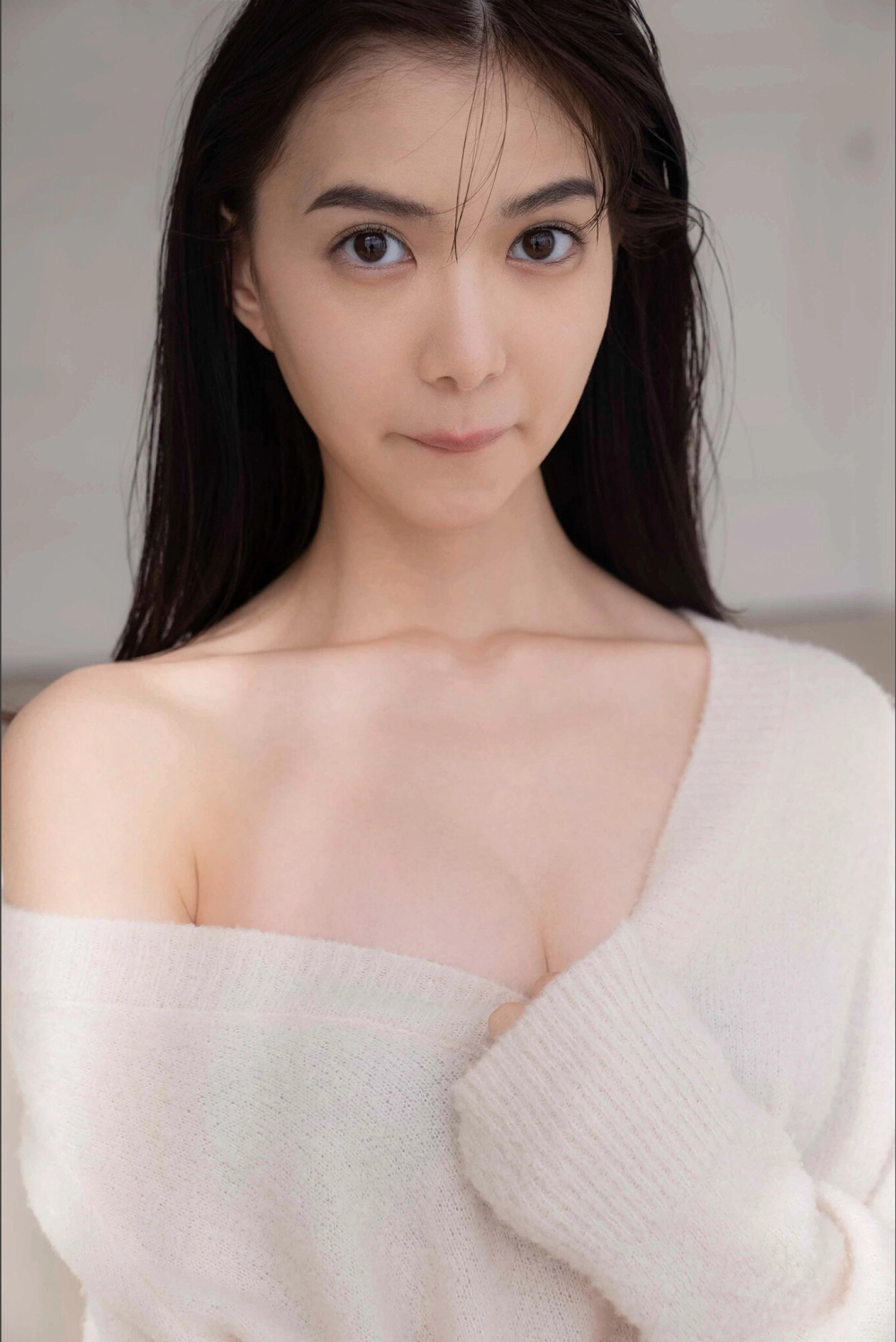 Thần thái cuốn hút và gợi cảm làm nên sức hút của Matsudaira Riko