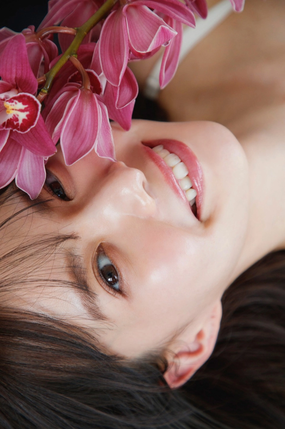 Matsudaira Riko sexy và thần thái gợi cảm, đầy lôi cuốn