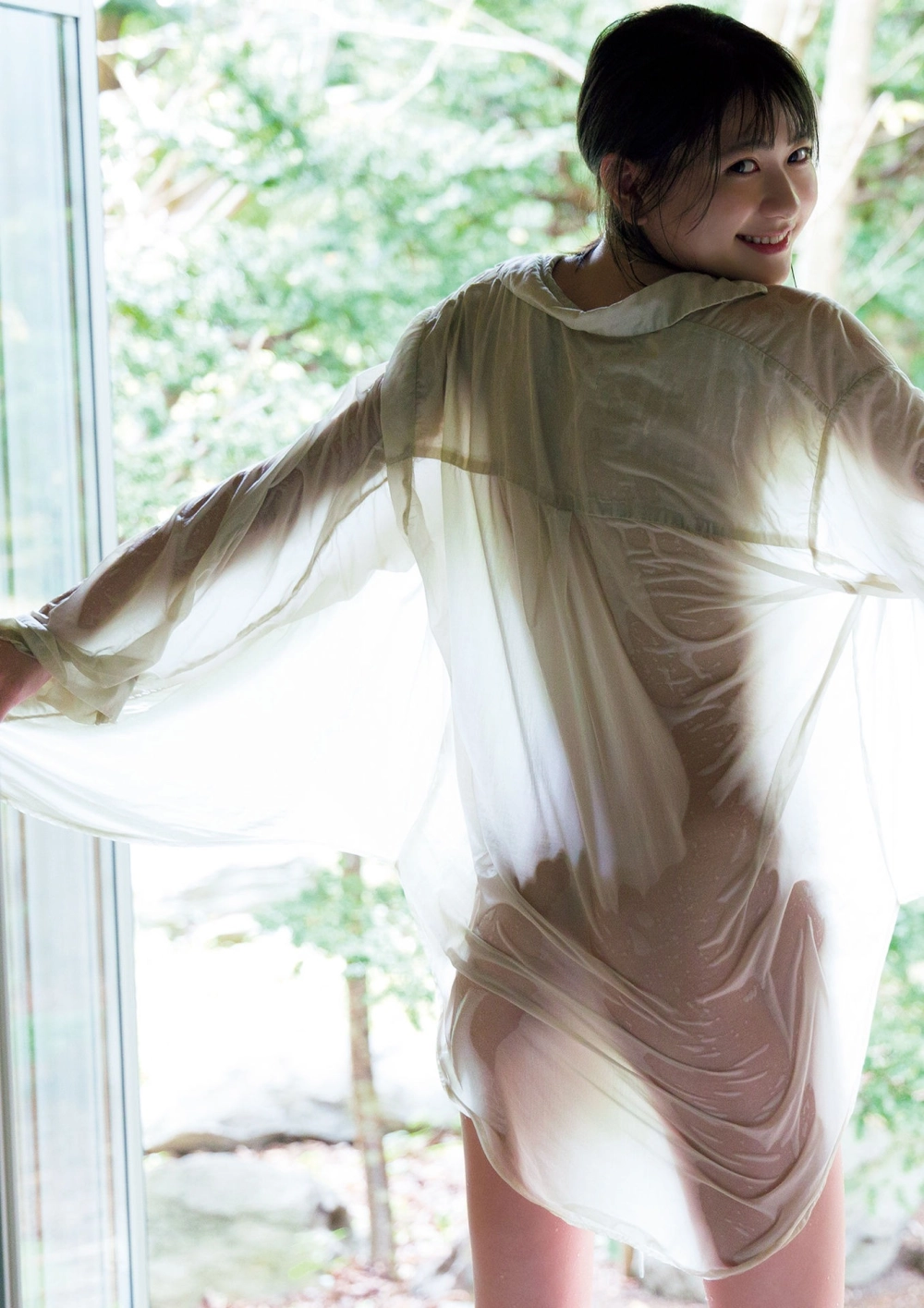 Sexy và quyến rũ, Minami Yamada khiến tim người xem loạn nhịp