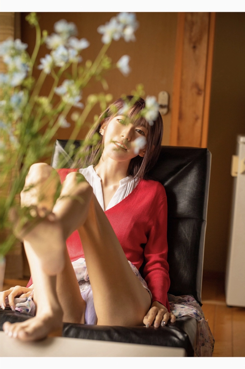 Mê hoặc mọi ánh nhìn với thần thái sexy của Miyuki Arisaka