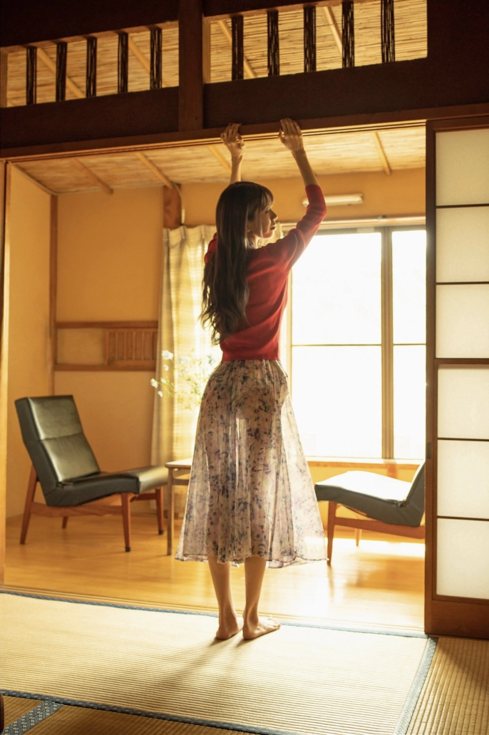 Sexy rực rỡ khiến Miyuki Arisaka trở nên nổi bật