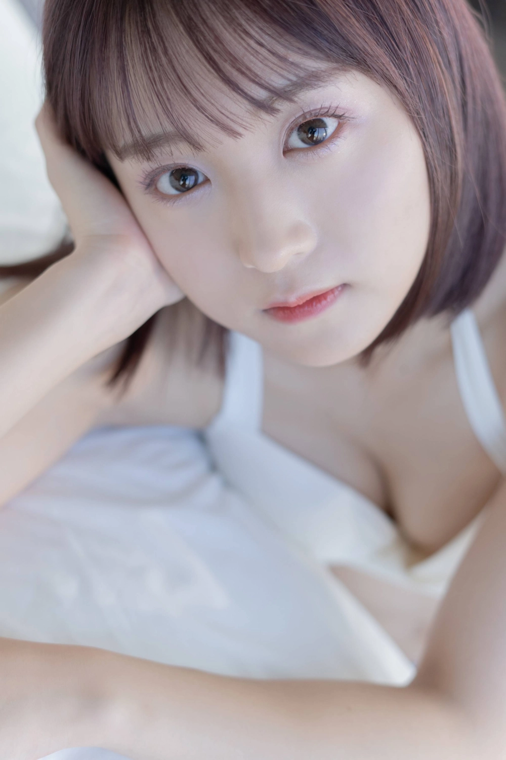 Nagisa Sakaguchi gây ấn tượng với phong cách sexy đầy mê hoặc ánh nhìn