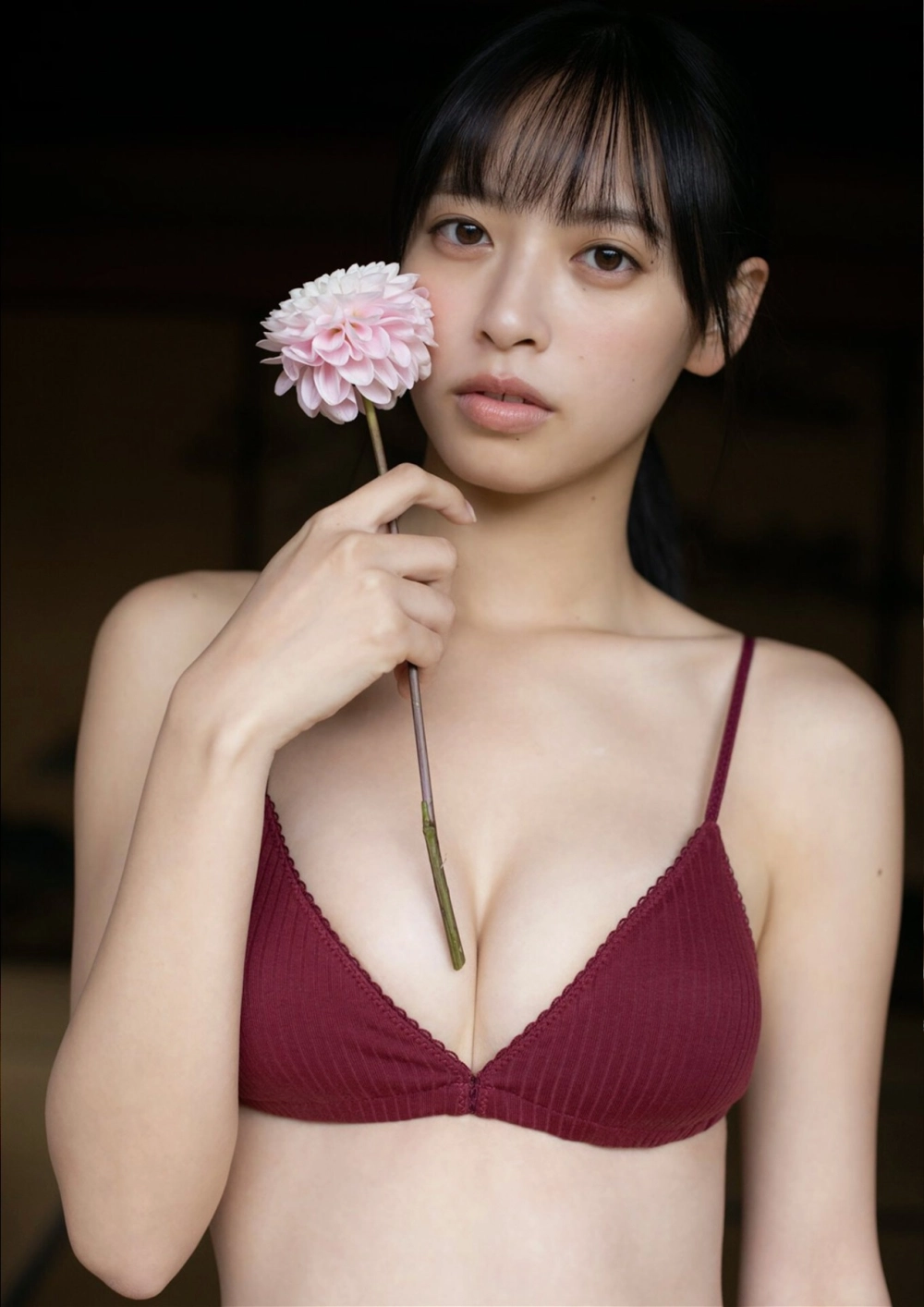 Otsuki Riko nóng bỏng đầy quyến rũ khiến tim loạn nhịp