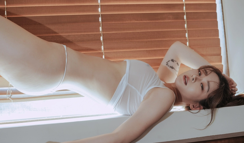 Vẻ đẹp gợi cảm của Rahee khiến ai cũng mê mẩn